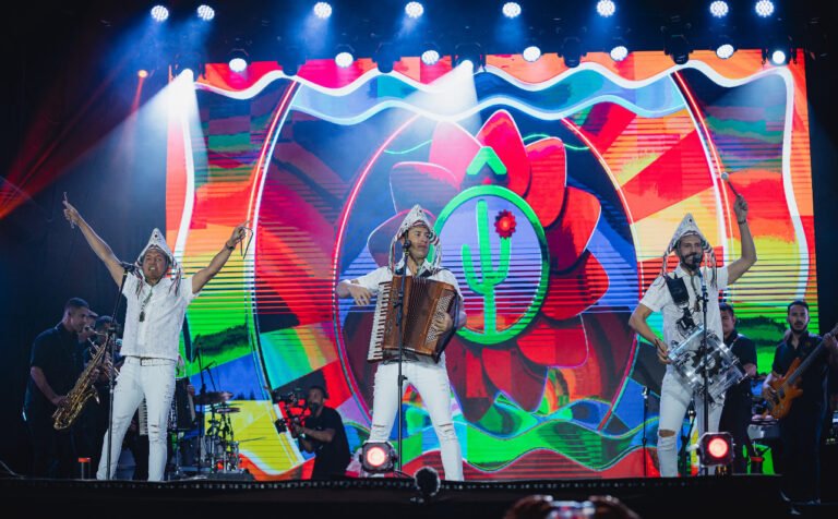 Fulô de Mandacaru celebra 25 anos e lança primeira parte do novo DVD gravado na Bahia